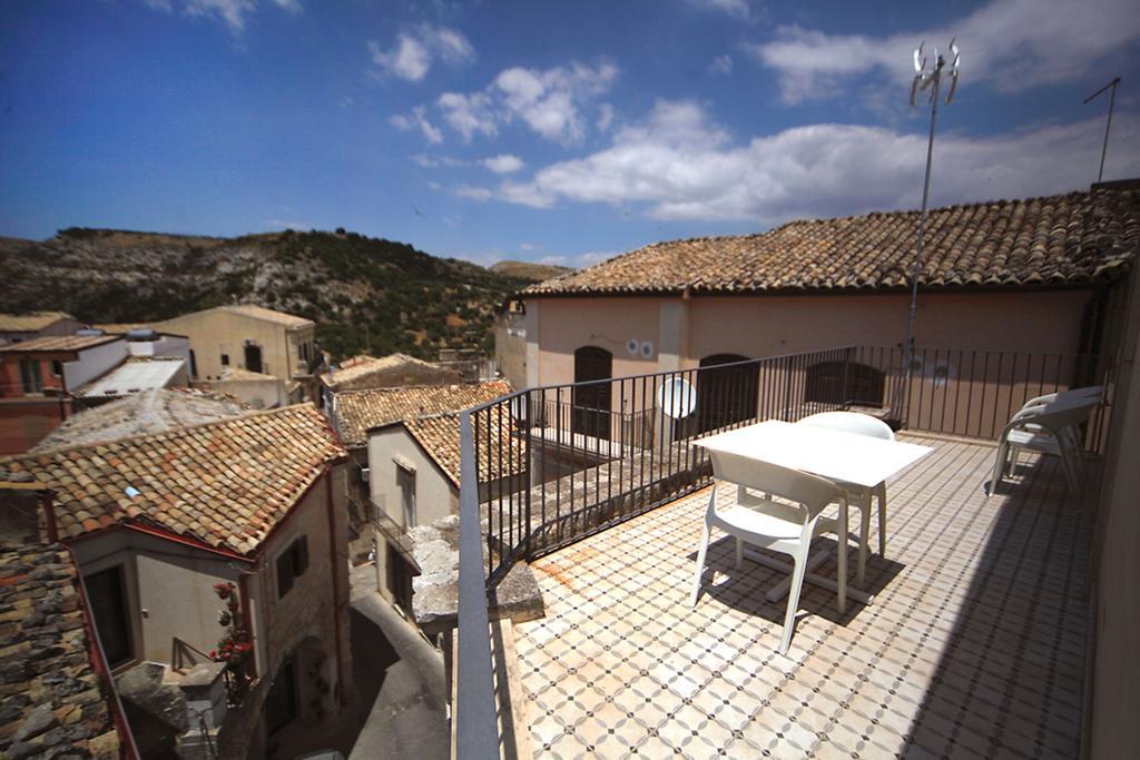 Hotel Dell'Orologio Ragusa Zimmer foto